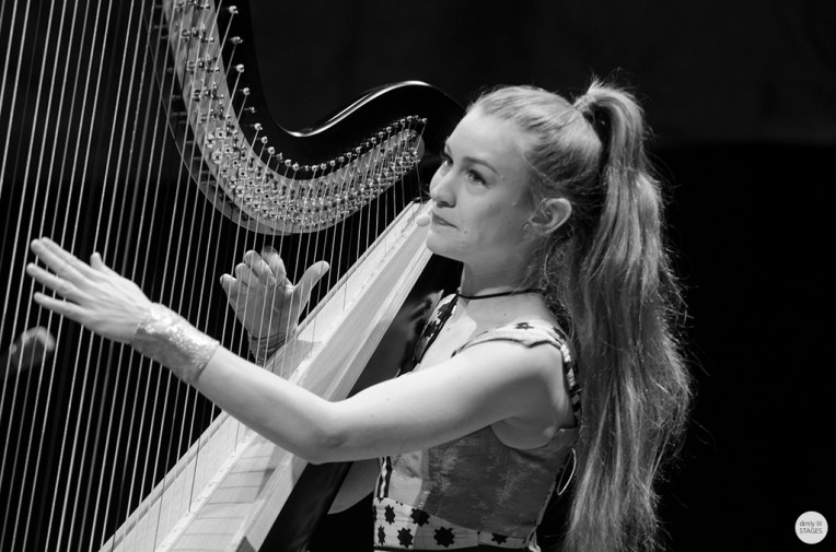 Joanna Newsom live 2016 Bozar Brussels © Caroline Vandekerckhove
