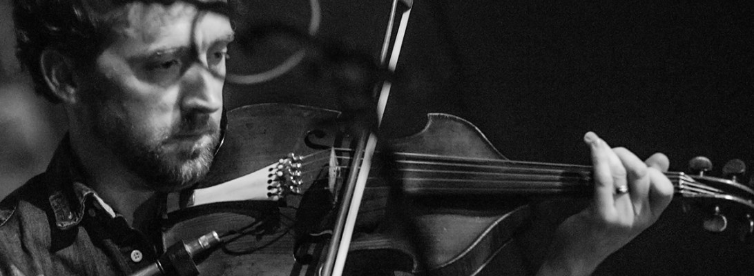 Colm Mac Con Iomaire live 2016 De Roma Antwerp © Caroline Vandekerckhove