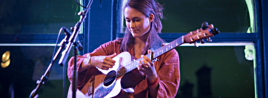 Rachel Sermanni live 2019, Lost Lane, Dublin © Caroline Vandekerckhove / Dimly lit stages