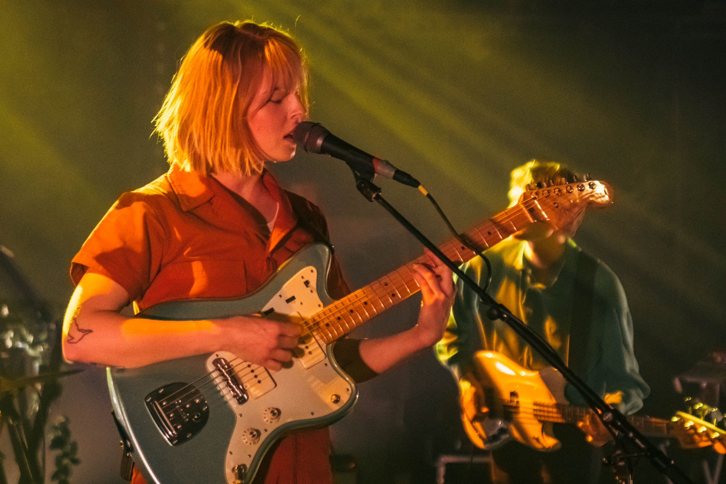 Fenne Lily, Botanique, Brussels, March 2022, photographed by Caroline Vandekerckhove