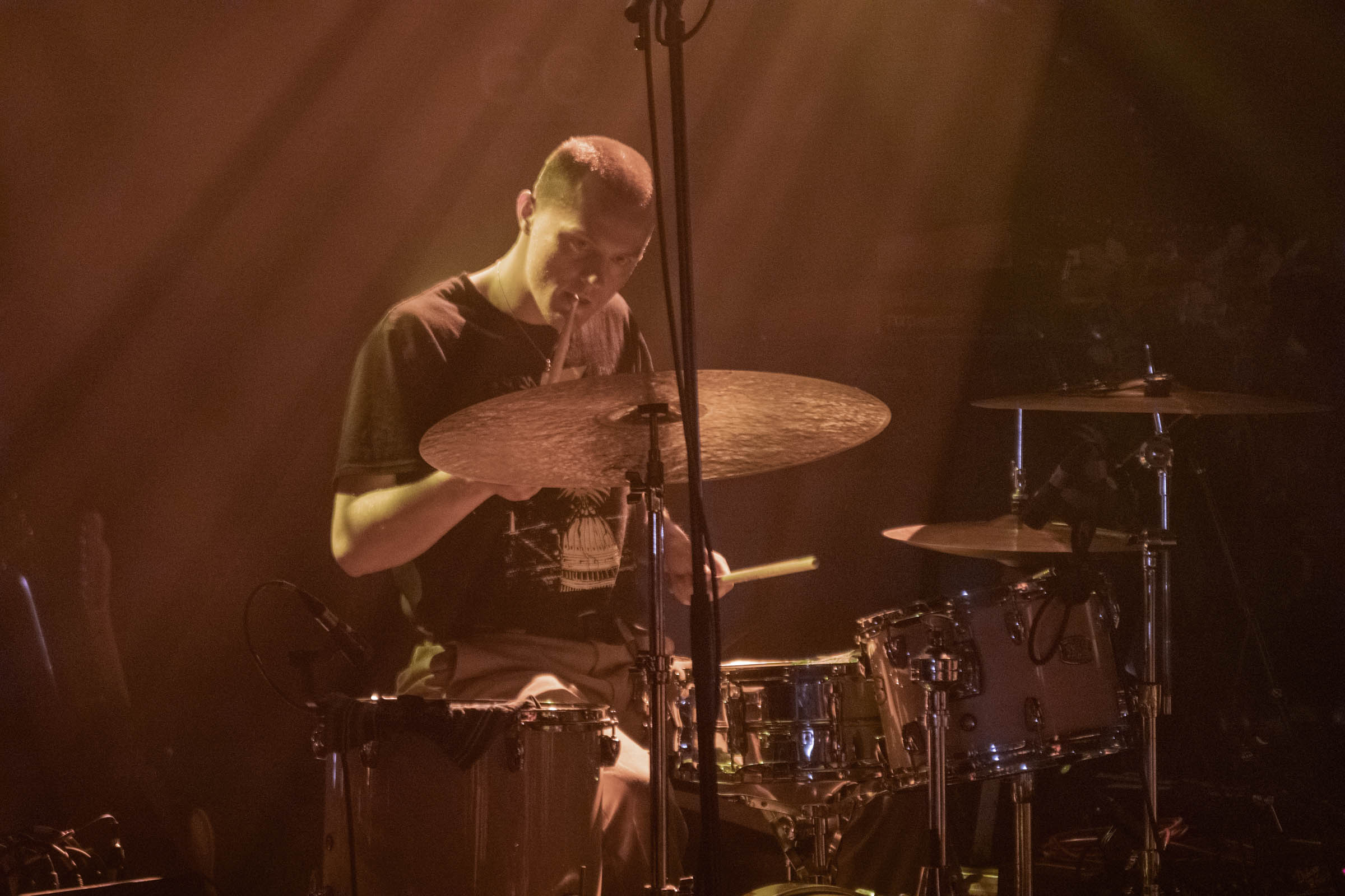 Fenne Lily, Botanique, Brussels, March 2022, photographed by Caroline Vandekerckhove