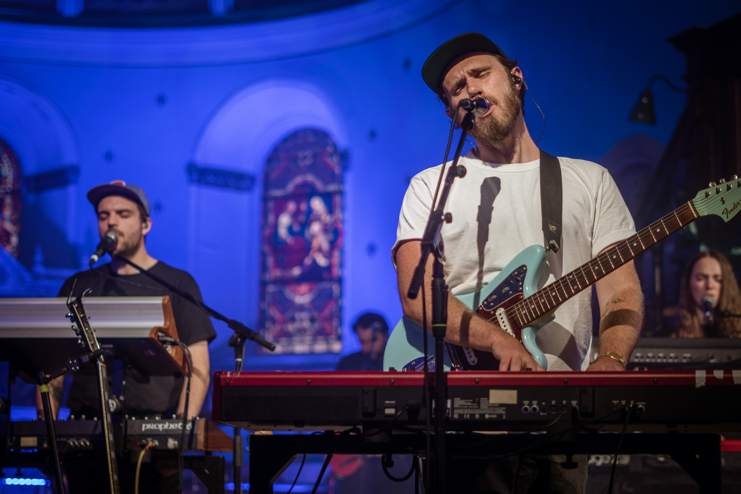 James Vincent McMorrow live in the Pepper Canister Church. Photographed by Caroline Vandekerckhove / dimly lit stages