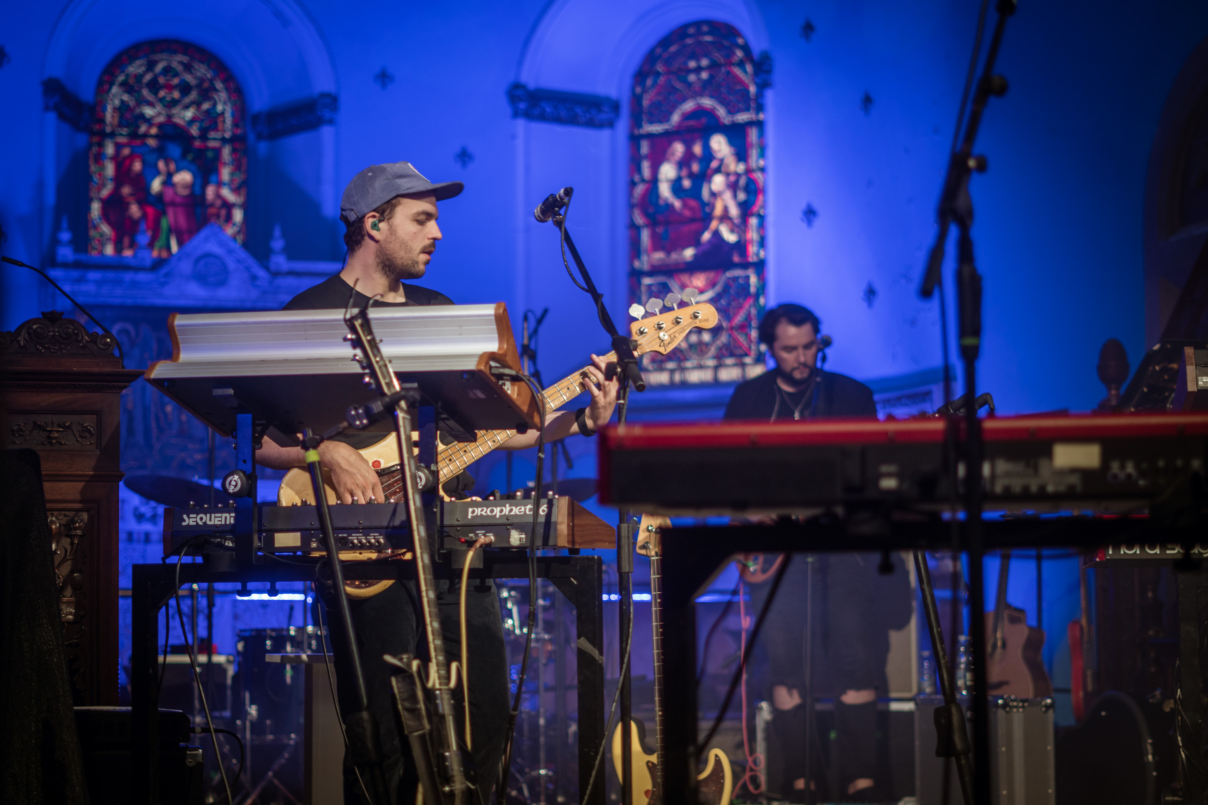James Vincent McMorrow live in the Pepper Canister Church. Photographed by Caroline Vandekerckhove / dimly lit stages