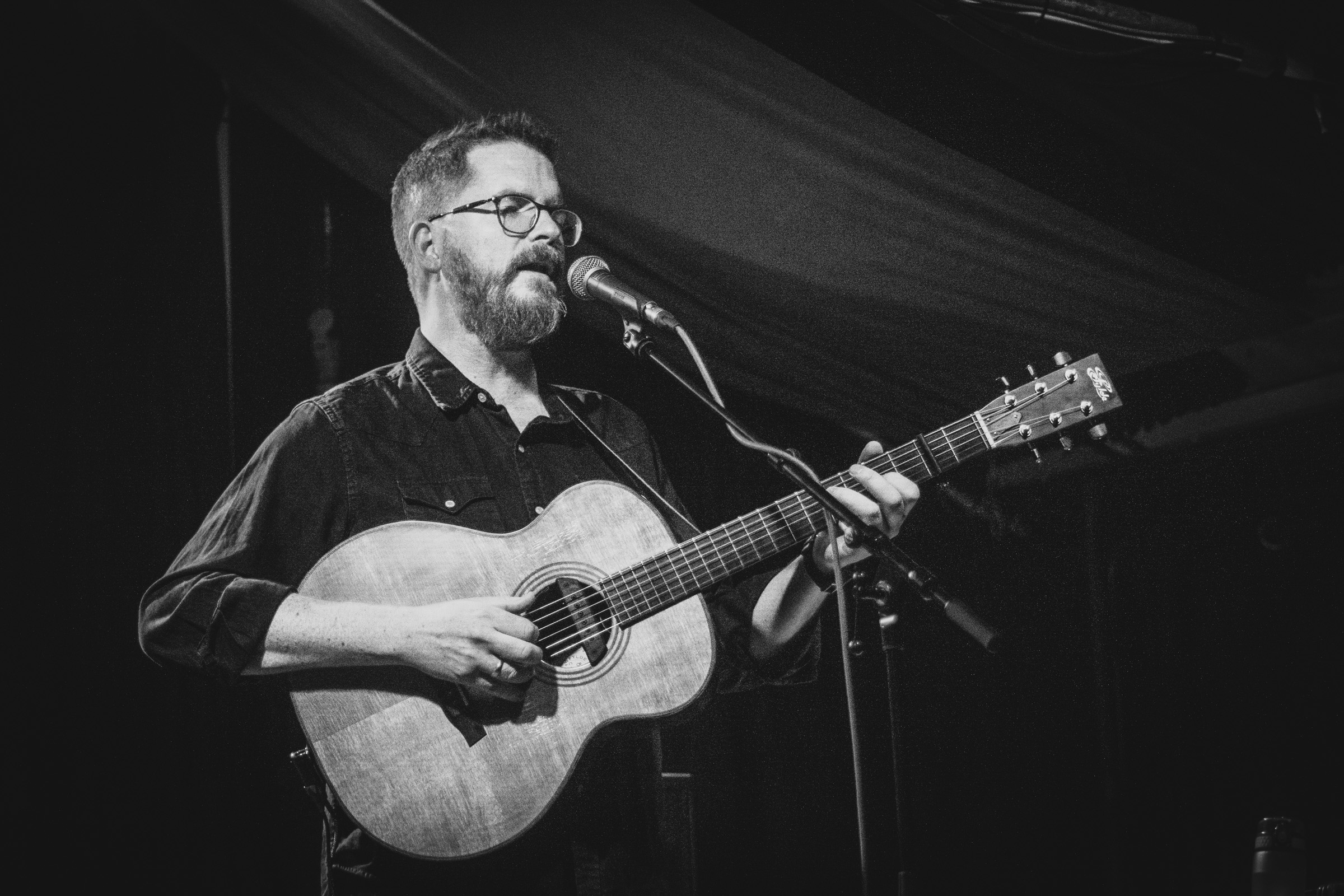 John Smith, The Grand Social, Dublin, October 2022, photographed by Caroline Vandekerckhove for dimly lit stages