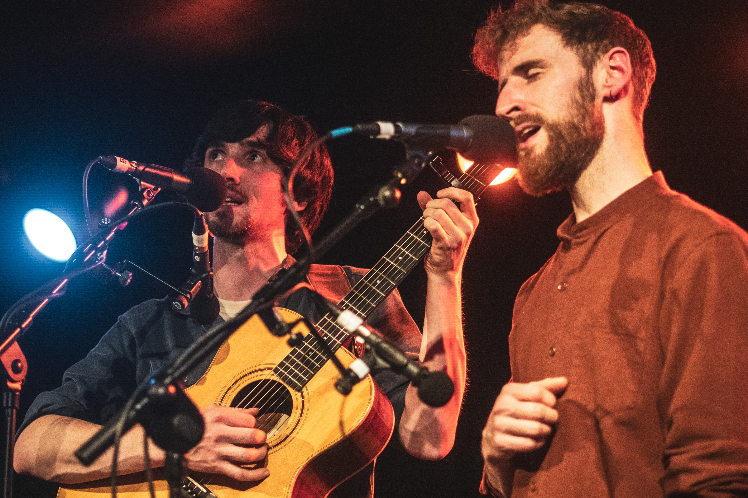 ye vagabonds live in whelans, Dublin 2022, photographed by Caroline Vandekerckhove for dimly lit stages