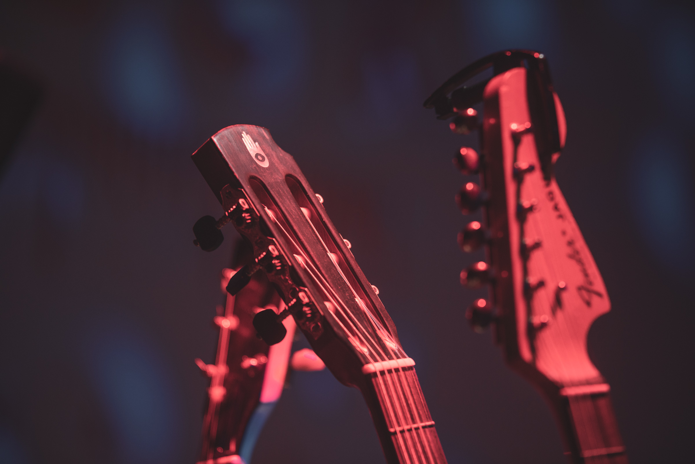 David Kitt live 2023, photographed at The Lighthouse Dun Laoghaire by Caroline Vandekerckhove for dimly lit stages